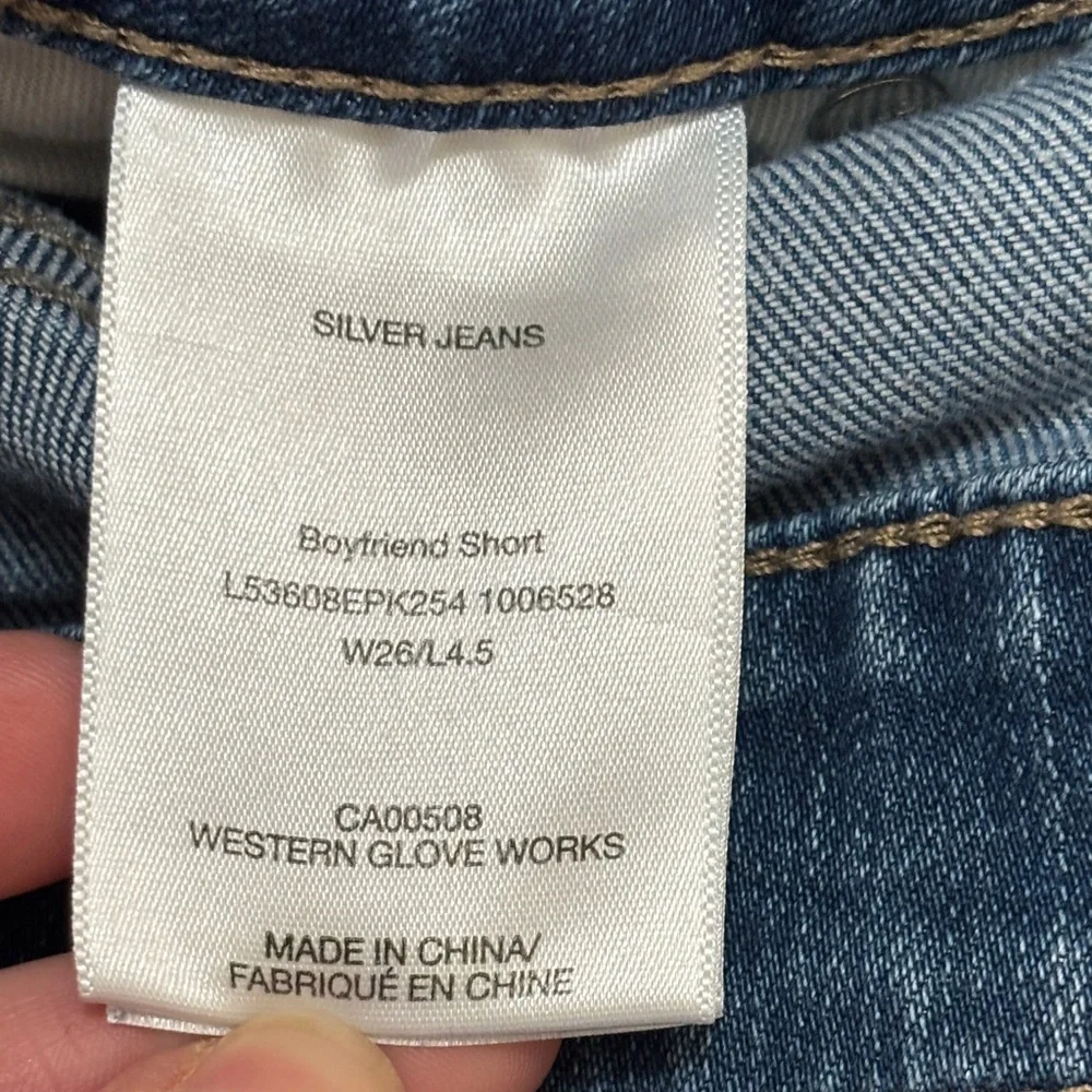 Silver Jeans Co. Women's Boyfriend Mid Rise Shorts - Picture 5 of 7